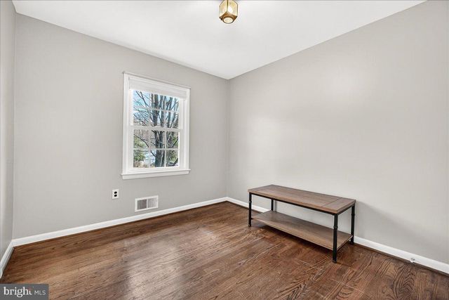 15016 TIMBERLAKE DR, Silver Spring, MD 20905