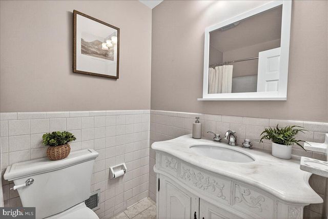 15016 TIMBERLAKE DR, Silver Spring, MD 20905