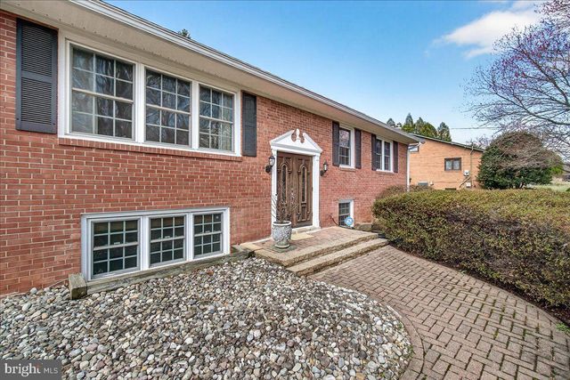 15016 TIMBERLAKE DR, Silver Spring, MD 20905