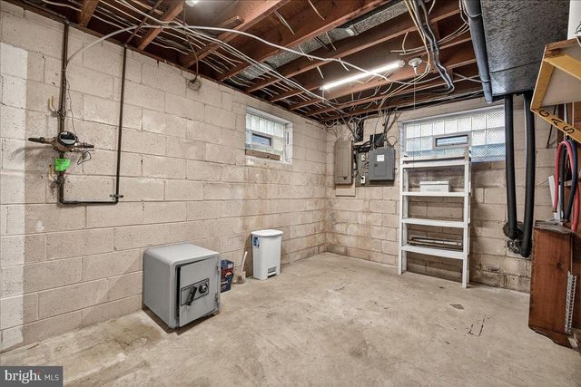 15016 TIMBERLAKE DR, Silver Spring, MD 20905