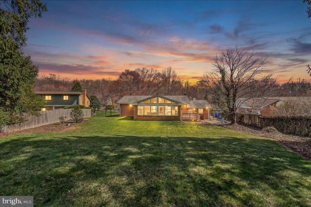 15016 TIMBERLAKE DR, Silver Spring, MD 20905