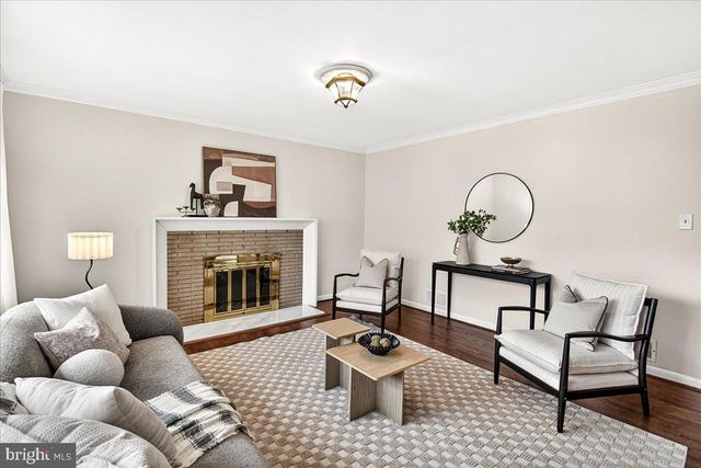 15016 TIMBERLAKE DR, Silver Spring, MD 20905