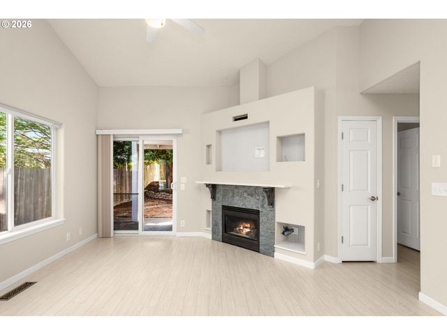 1464 Ne 87TH Ave, Hillsboro, OR 97006