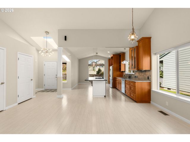 1464 Ne 87TH Ave, Hillsboro, OR 97006