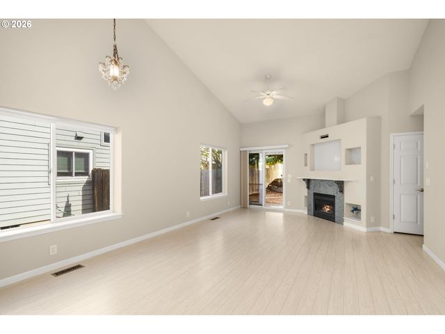 1464 Ne 87TH Ave, Hillsboro, OR 97006