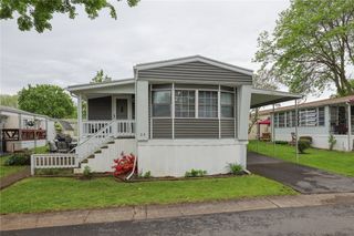35 Keuka Lane, Manchester, NY 14504