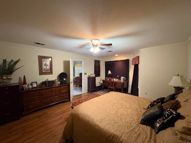 102 Live Oak Drive, Searcy, AR 72143