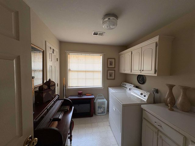 102 Live Oak Drive, Searcy, AR 72143