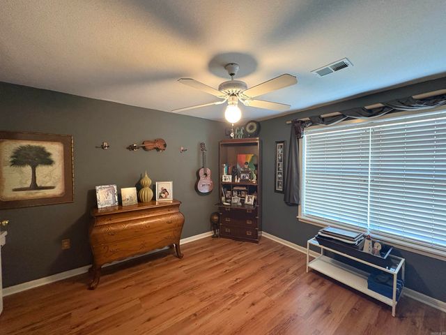 102 Live Oak Drive, Searcy, AR 72143