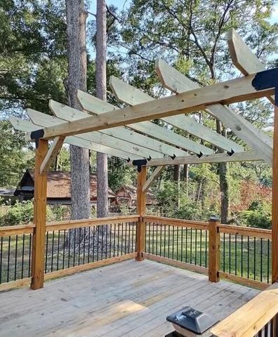 204 Oakdale Drive, Summerville, SC 29483