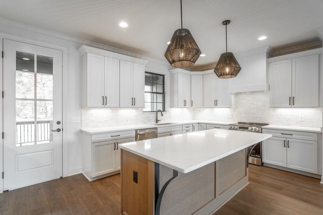 7383 Ferrell Farms Drive, Chattanooga, TN 37341