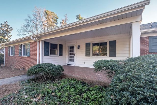 4107 Friendly Avenue, Greensboro, NC 27410