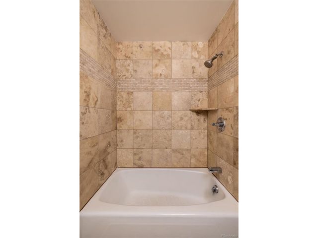 2205 S Holly St 5, Denver, CO 80222