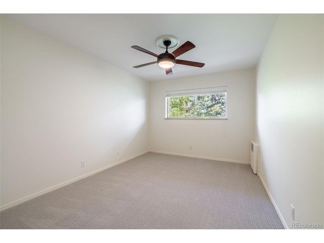 2205 S Holly St 5, Denver, CO 80222