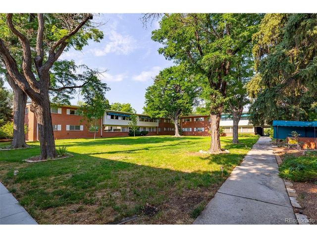 2205 S Holly St 5, Denver, CO 80222