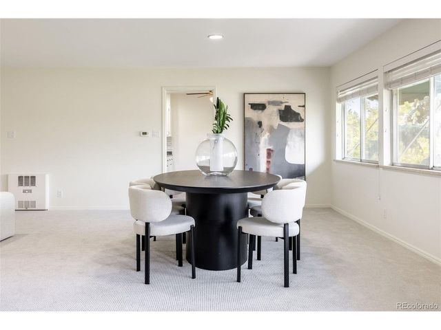 2205 S Holly St 5, Denver, CO 80222