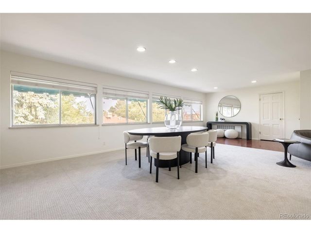 2205 S Holly St 5, Denver, CO 80222