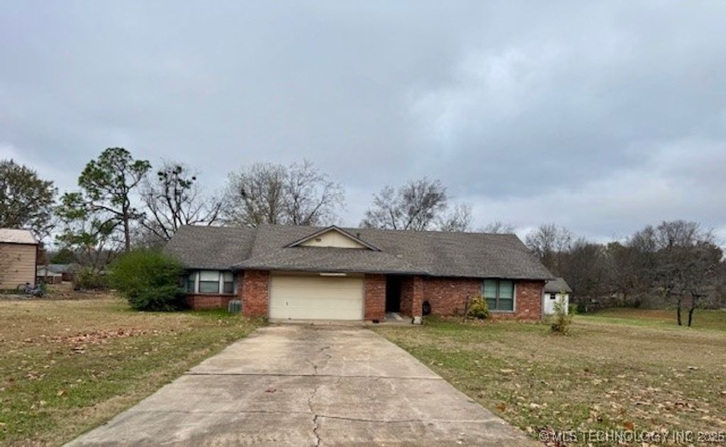 23601 E 79th Street S, Broken Arrow, OK 74014