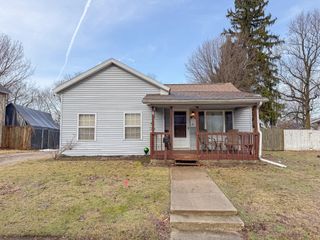 409 W Railroad Street, Dowagiac City, MI 49047