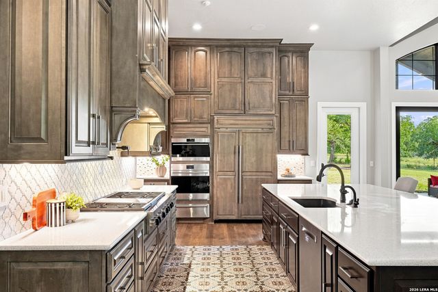 347 Curvatura, New Braunfels, TX 78132