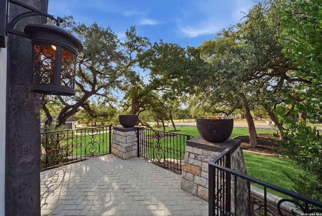 347 Curvatura, New Braunfels, TX 78132
