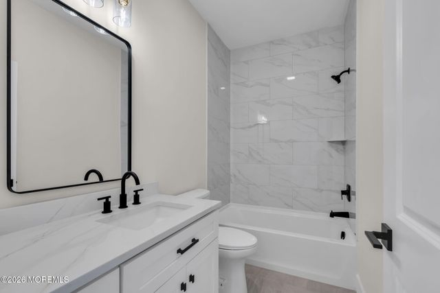 1308 12th Avenue, Toms River, NJ 08757