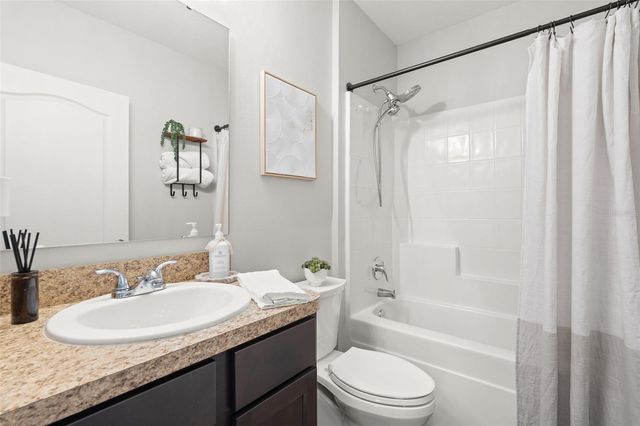 4722 LINDEVER LANE, Palmetto, FL 34221