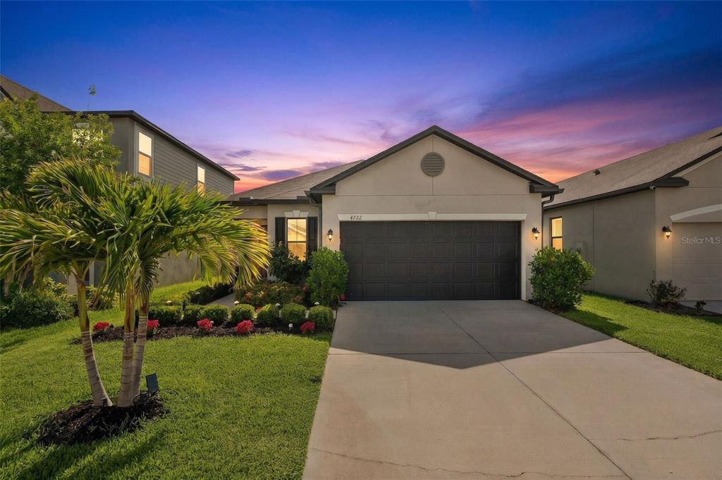 4722 LINDEVER LANE, Palmetto, FL 34221