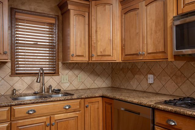 7612 SOMBRERO Drive, Amarillo, TX 79108