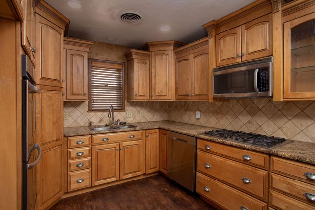 7612 SOMBRERO Drive, Amarillo, TX 79108