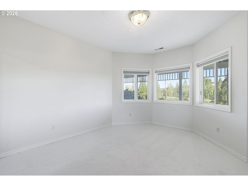 Image 35 of property listing at 9595 Sw Bayou Dr, Mc Minnville, OR 97128