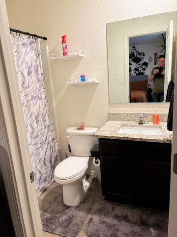 1704 Adelaide Lane, Belen, NM 87002