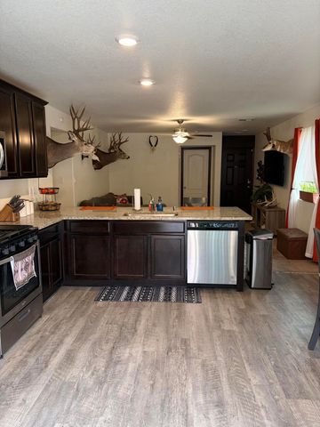 1704 Adelaide Lane, Belen, NM 87002