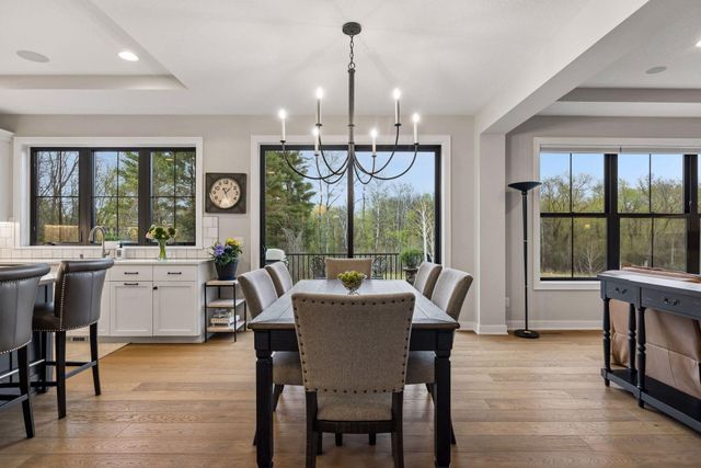 11724 Azure Lane, Inver Grove Heights, MN 55077