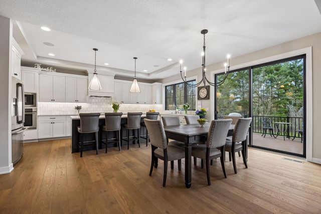 11724 Azure Lane, Inver Grove Heights, MN 55077