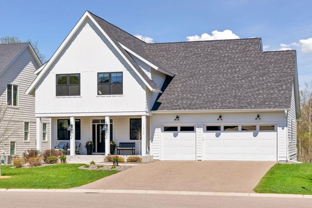 11724 Azure Lane, Inver Grove Heights, MN 55077