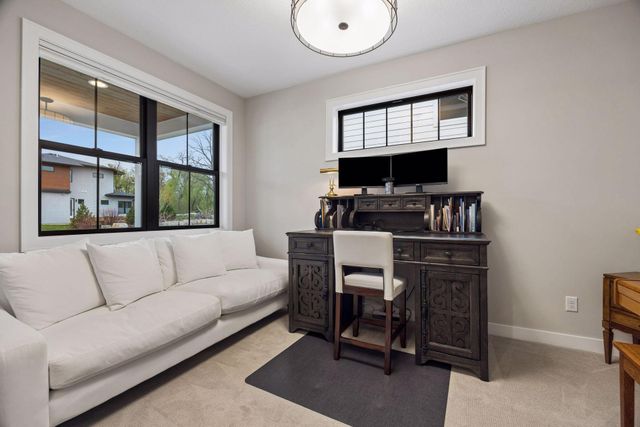 11724 Azure Lane, Inver Grove Heights, MN 55077