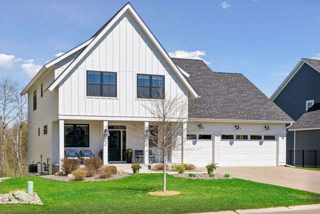 11724 Azure Lane, Inver Grove Heights, MN 55077