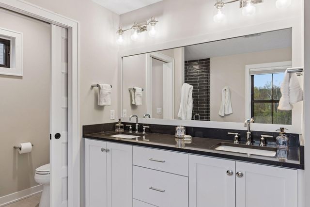 11724 Azure Lane, Inver Grove Heights, MN 55077