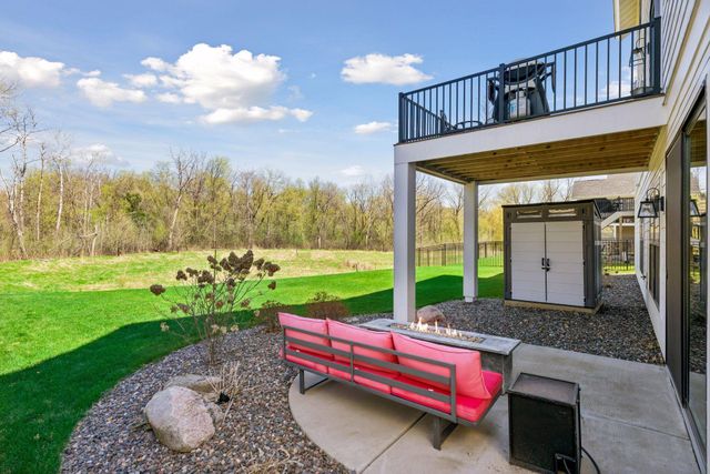 11724 Azure Lane, Inver Grove Heights, MN 55077