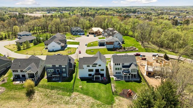 11724 Azure Lane, Inver Grove Heights, MN 55077