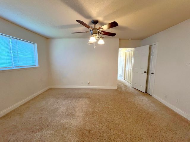 120 S Wood Avenue, Denison, TX 75020