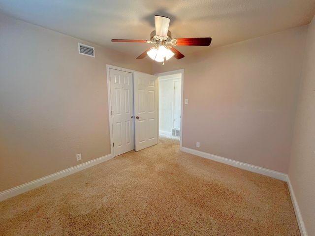 120 S Wood Avenue, Denison, TX 75020