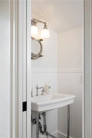 1508 E Balboa Boulevard, Newport Beach, CA 92661