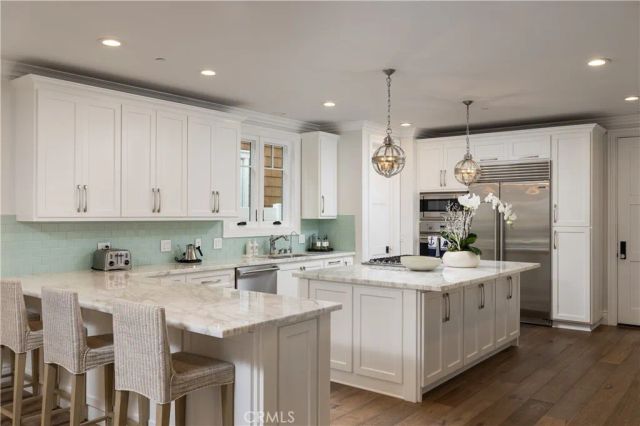 1508 E Balboa Boulevard, Newport Beach, CA 92661