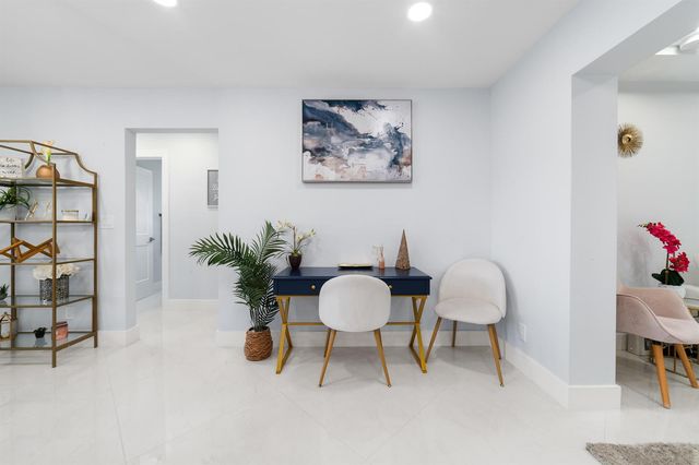 324 Bamboo Road, Palm Beach Shores, FL 33404