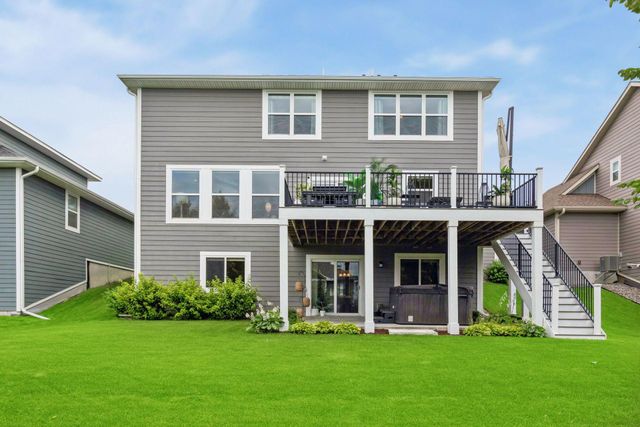 11031 Sundance Woods Boulevard, Dayton, MN 55369
