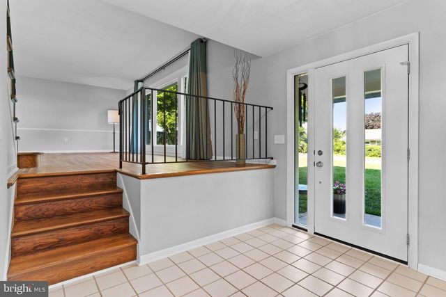 17 KENSINGTON DRIVE, Chambersburg, PA 17201