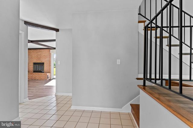 17 KENSINGTON DRIVE, Chambersburg, PA 17201