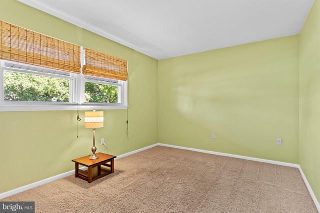 17 KENSINGTON DRIVE, Chambersburg, PA 17201